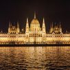 Parlementsgebouw in het donker, Boedapest